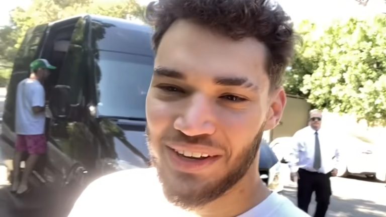 Adin Ross: Das Vermögen des umstrittenen Streamers Adin Ross: Das Vermögen des umstrittenen Streamers