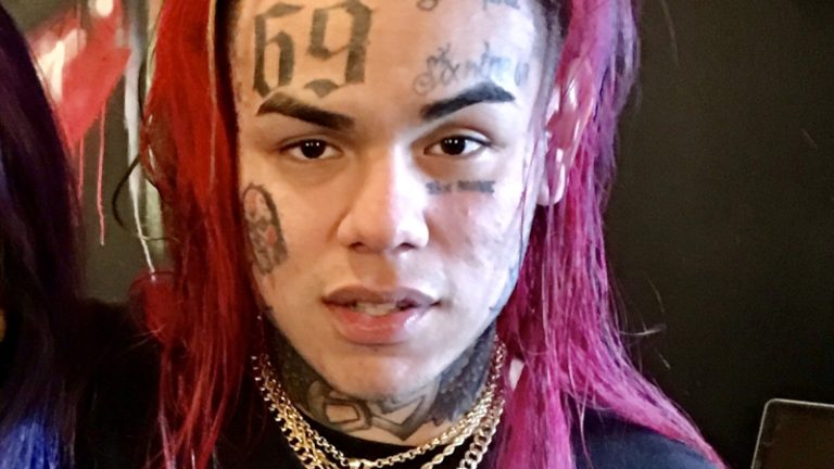 6ix9ine Vermögen: So reich ist der Rapper 6ix9ine Vermögen: So reich ist der Rapper