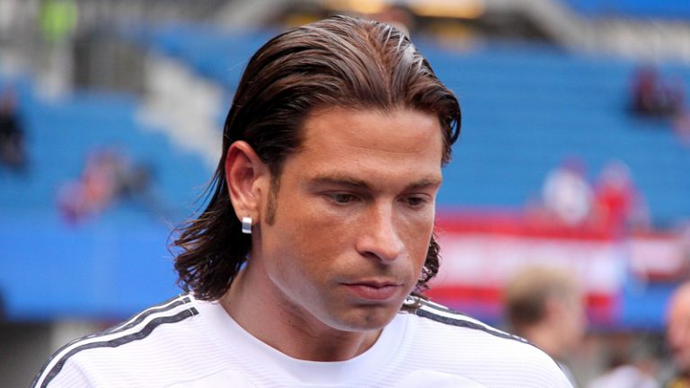 Tim Wiese: Das Vermögen des ehemaligen Fußballstars Tim Wiese: Das Vermögen des ehemaligen Fußballstars