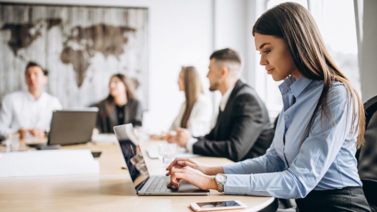 Mit Business Englisch zum Karrieresprung: Deshalb sind Sprachkenntnisse für das Berufsleben unerlässlich