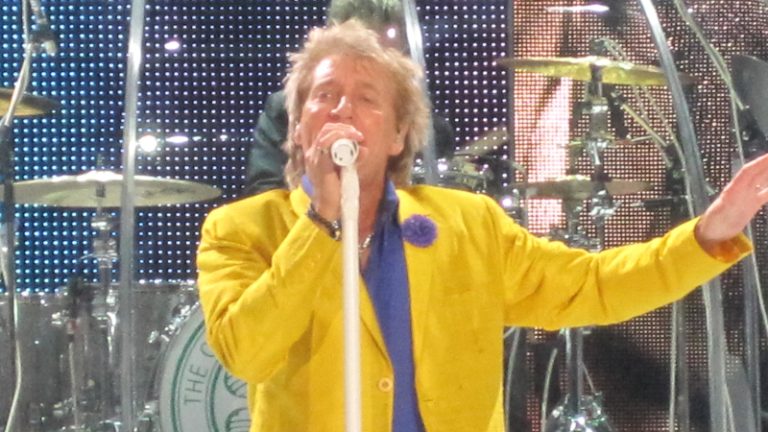 Rod Stewart Vermögen: So reich ist der Sänger Rod Stewart Vermögen: So reich ist der Sänger