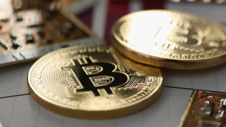 Gehalt in Bitcoin? Vor- und Nachteile für Arbeitnehmer/innen